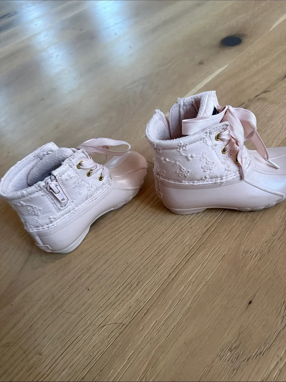 Sperry Girls Pale Pink Lace-Up Duck Boots